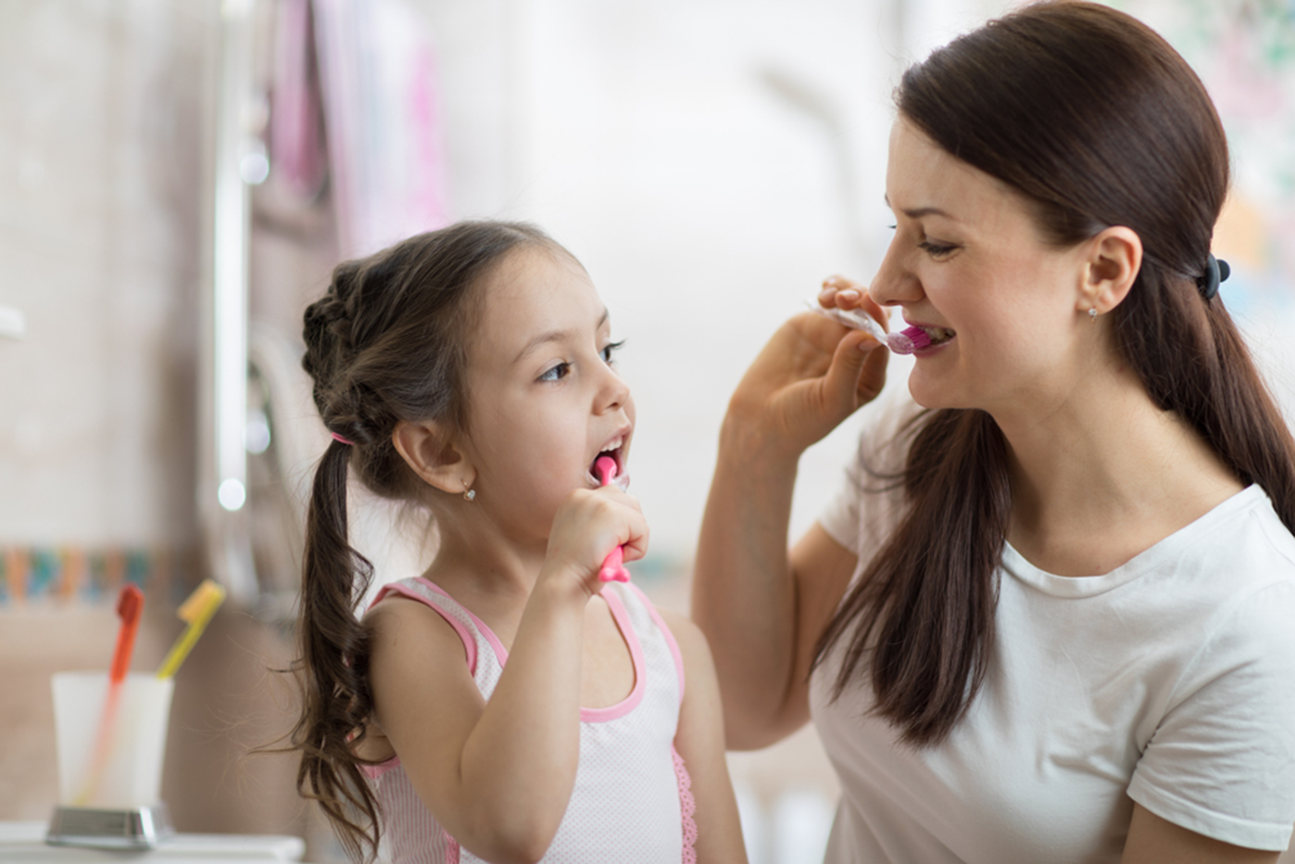 dental tips brushing your child or toddlers teeth