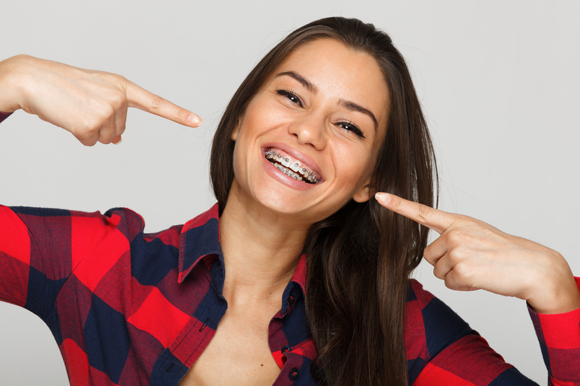 6 signs you need braces again