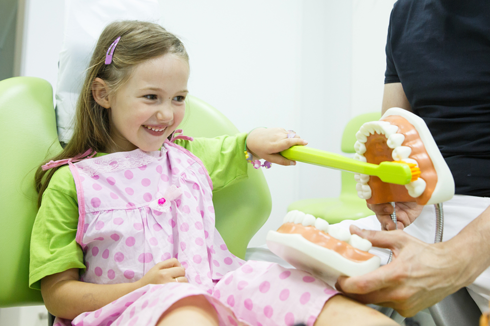 oral hygiene for kids tips for keeping little smiles healthy